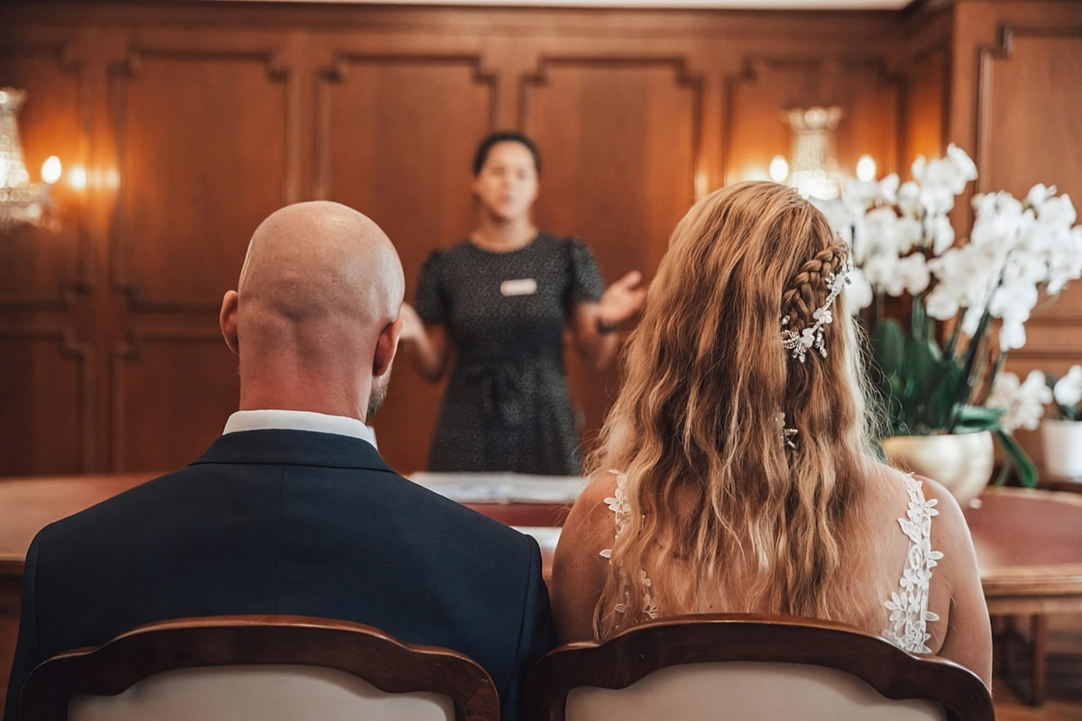 trouwen_in_de_gemeente_Bergeijk_trouwambtenaar