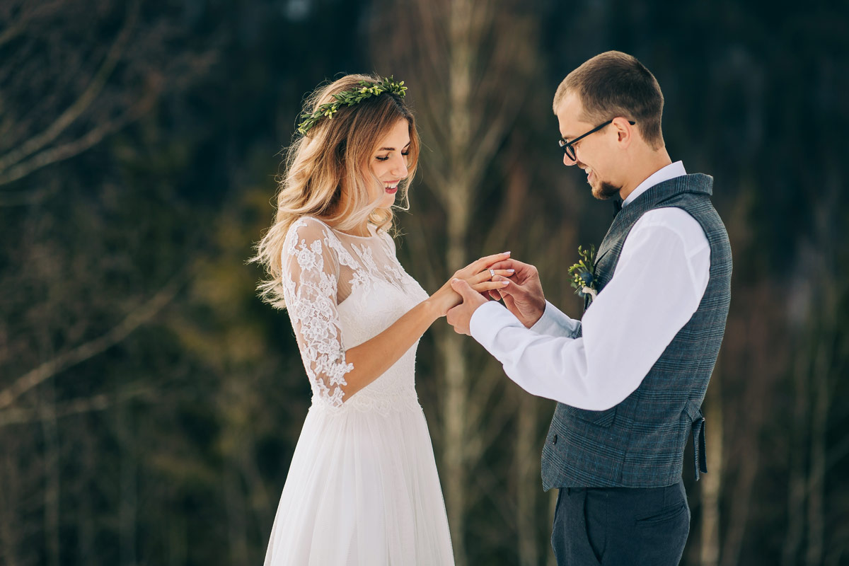 trouwen_in_de_gemeente_Land-van-Cuijk_trouwambtenaar