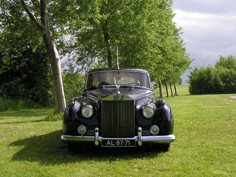 5_rolls_royce_te_huur_trouwvervoer-met-chauffeur